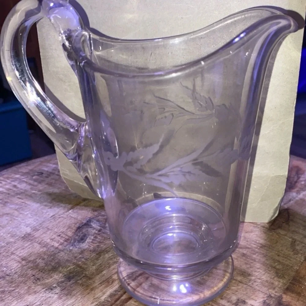 HTF WESTMORELAND GLASS PINK REAMER PITCHER BOTTOM - Etched WITH Leaves/floral